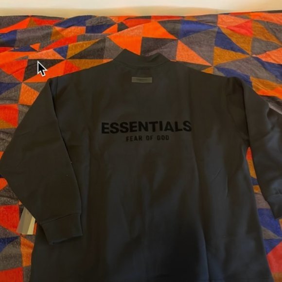 Essentials Fear of God Relaxed Mockneck Sweatshirt - Picture 1 of 4